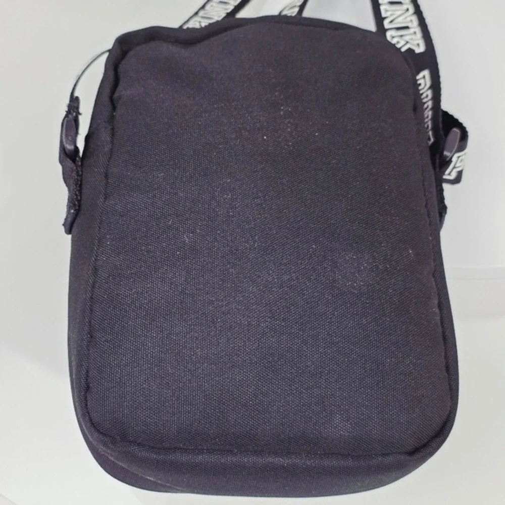 PINK Victoria's Secret Crossbody Bag OS Black Canvas Logo Strap Sporty Festival